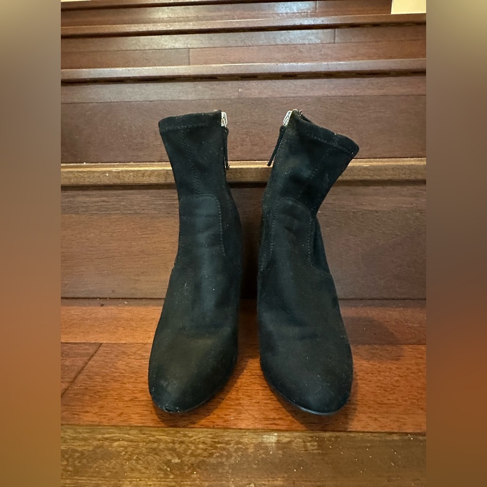 Steve Madden Suede Booties